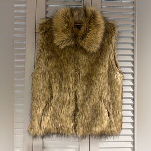 Faux fur INC vest